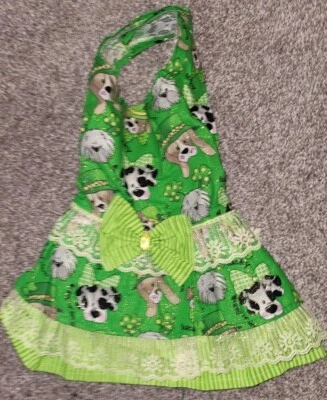 ST PATRICK'S DAY PRINT CUTE GIRL DOG PET HALTER DRESS WITH BOW - SMALL - Изображение 1 из 2