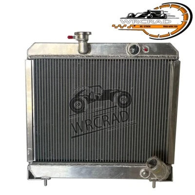 Radiador de aluminio compatible con Jaguar XKE 1968-1971 E-Type Series 2 L6 4,2 L 4235CC manual Foto 1 de 4