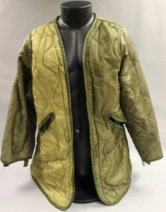 Night Desert Parka Liner - Small - 8415-01-102-4482 - Used - Picture 1 of 2