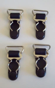 Empuñaduras de liga - Juego de 4 - MONTAJE DE METAL lengüeta de plástico negro - Coser - 3/4" de ancho - Imagen 1 de 1