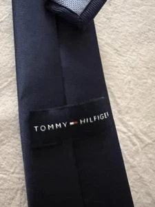 Tommy Hilfiger Boy’s Pre-tied Zipper Adjustable Tie - Classic Navy - Picture 1 of 6