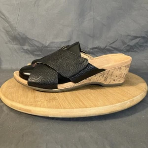 Vionic Leticia Damen-Keilsandale 9/41 schwarz Kieselleder Kork Komfortschuhe - Bild 1 von 11