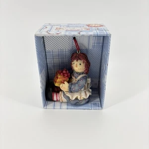 Kurt Adler Raggedy Ann adorno de Navidad resina - Nuevo en caja - Imagen 1 de 7