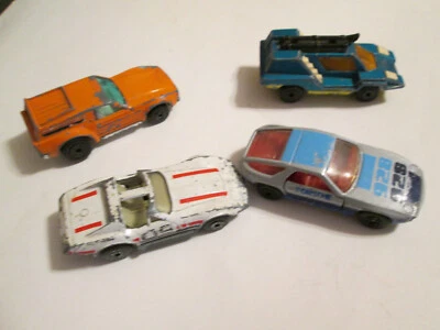 Lot of 4 Vintage 1970’s Matchbox Cars Porshe Corvette Vantastic Cosmobile Foto 1 de 4