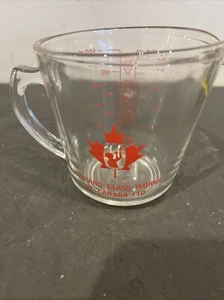 Vintage PYREX Red Letter D-Handle Glass Measuring Cups 516 500 Ml Canada Corning - Picture 1 of 14