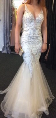 jora collection dress 6 New  - Image 1 of 4