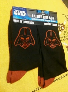 Star Wars Darth Vader His & Hers Socks Father Son Shoe Sz 4-10 & 6-12 NWT - Picture 1 of 2