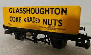 HORNBY GOODS WAGON OO SCALE- GLASSHOUGHTON COKE GRADED NUTS -NO BOX - Picture 1 of 3