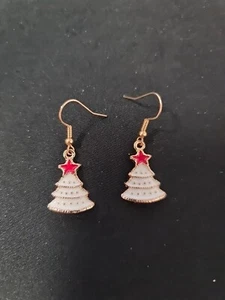 Brand New White Christmas Tree Christmas Earrings - Picture 1 of 3