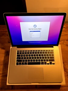 MacBook Pro (Retina, 15-inch, 2015) Quad Core 2.2GHz i7 16GB 256GB NEW BATTERY - Picture 1 of 13