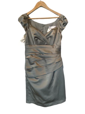 Vestido Alfred Angelo Disney Cuento de Hadas Bodas Doncella Real en Humo talla 10 Nuevo con Etiquetas Foto 1 de 4