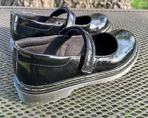 Dr. Martens Patent leather Girls' Maryjanes, Shoes Size 3 - Picture 1 of 5