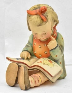 VINTAGE GOEBEL HUMMEL #8 BOOK WORM Girls TMK2 Full Bee Rare find 4.5" tall - Picture 1 of 5