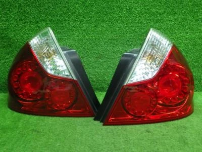 Luces traseras luces traseras JDM 2005 Nissan FUGA Y50 Infiniti M34 M45 GT FABRICANTE DE EQUIPOS ORIGINALES Foto 1 de 4