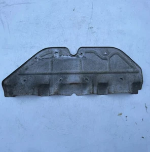 Datsun 280Z Hitzeschutz Hitzeschild. Motor Kraftstoff Hitzeschild.  - Bild 1 von 8