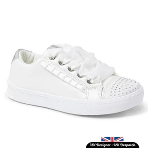 MÄDCHEN KOMMUNION SCHUHE PUMPS TRAININGSSCHUHE HOCHZEIT SATINBAND SCHNÜRUNG WEISS DIAMANT - Bild 1 von 5
