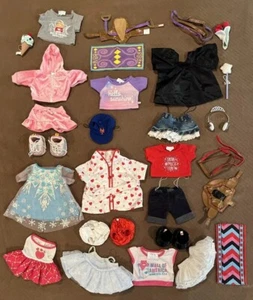 Build A Bear BAB Kleidung, Schuhe, Accessoires & Sättel Paket - Bild 1 von 9