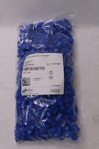 (1000-Pk) Globe Scientific Snap Cap w/ Two Thumb Tabs Blue Polyethylene 13mm - Picture 1 of 3