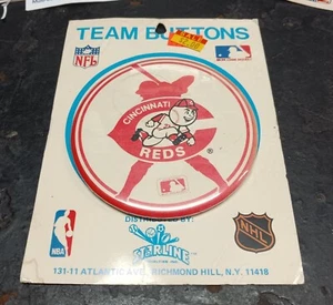VINTAGE Starline Team Buttons Cincinnati Reds MLB Button Pin Officially Liscened - Picture 1 of 1