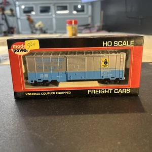 Model Power 40' Box w/ Knuckle Couplers #97970 B & O Sentinal HO Scale NOS - Picture 1 of 7