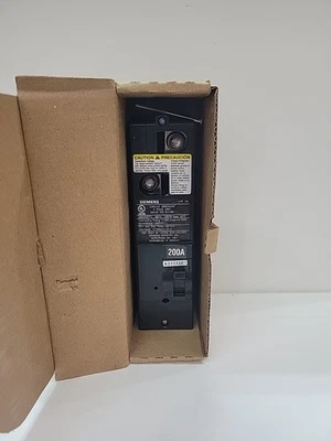 NEW IN BOX Siemens QS2200 240V Circuit Breaker (N1) - Image 1 of 3