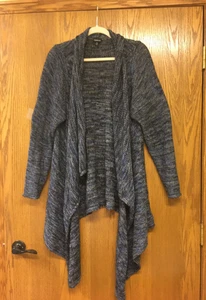 Torrid Damen Langarm vorne offen drapiert Cardigan blau Übergröße 3 3X - Bild 1 von 6