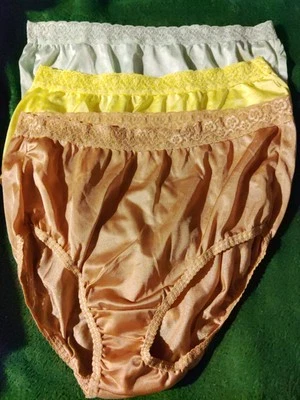 Lote De 3 Bragas Talla 8 Vintage Fruit of the Loom 100% Nylon Con Encaje Ancho Foto 1 de 4