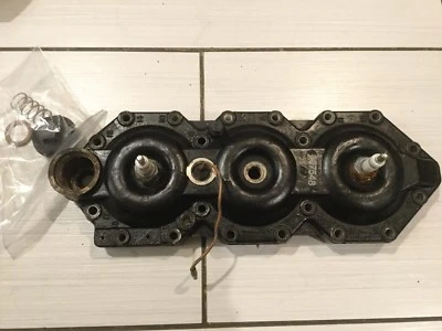 1993 JOHNSON EVINRUDE 150HP CYLINDER HEAD 0337548 337548 - Image 1 of 3