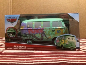 Disney Pixar Cars - JADA 1:24 SCALE FILLMORE - DIECAST MODEL - Picture 1 of 7