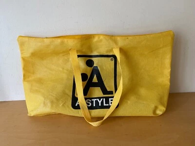 Usado - Bolsa de tela A - ESTILO amarillo - 50 X 32 X 10 CM Foto 1 de 4