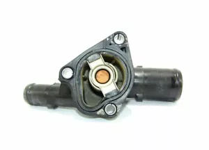 Renault Twingo 2 II 2011 THERMOSTAT HOUSING Thermostatgehäuse 8200660882a - Bild 1 von 4