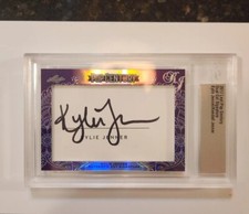 2017 LEAF POP CENTURY DUAL CUT SIGNATURES KYLIE & KENDALL JENNER AUTOGRAPHED