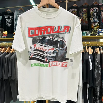 Toyota Corolla Rally Retro Vintage T-Shirt with High Quality Graphic Print  - Bild 1 von 4