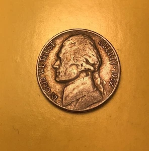 1952-P Jefferson Nickel SEE PHOTOS FOR CONDITION - Picture 1 of 2