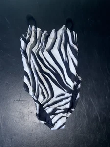 LES TOUT PETITS GIRLS SIZE 10 ONE PIECE BIKINI ZEBRA STRIPE  R20 - Picture 1 of 3