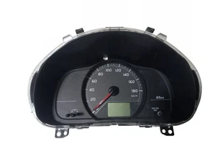 Cuadro de instrumentos velocímetro gasolina Toyota Vitz 2012 838005CB21 DAL10883. W39 - Imagen 1 de 4