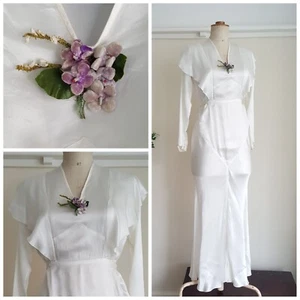 Abito da sposa vintage anni '30 bianco avorio raso bias taglio velluto corsetto floreale - Foto 1 di 15