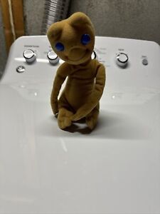 Vintage ET Plush Doll Showtime Alien Stuffed Figure 1982
