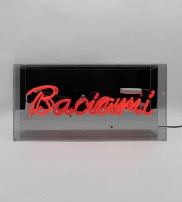 Locomocean - Neon Sign In Glass Kiss Me Locomocean - Kiss Me Neon Sign - Image 1 of 2