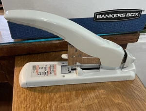 Swingline Hefter Modell 390 1/4, 3/8, 1/2, 3/4, 15 bis 160 Blatt Schwerlast - Bild 1 von 3