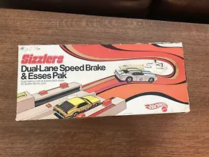 Raro freno de velocidad Mattel Sizzlers de doble carril y paquete Eseses en caja 1969 - Imagen 1 de 6