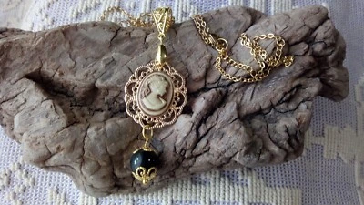 COLLANA CON CIONDOLO CAMMEO CON PENDENTE ONICE NERA GIOIELLI DI SARDEGNA FORTUN - Immagine 1 di 2