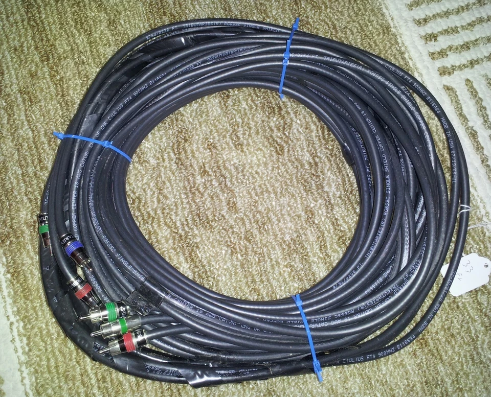 33ft RCA Component Video Cable - Image 1 of 1
