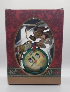 Christmas. Matrix IND. Limited Ornament SNOOZING BEAR ON SMILING ALARM CLOCK - Picture 1 of 4