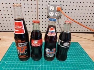 Lotto Bottiglie Florida Gators Cola 1996 Campioni Nazionali Coca 2006 Pepsi 1984 2007 - Foto 1 di 8