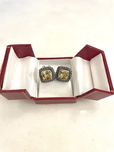 Silber Ohrringe mit grünem Edelstein für durchbohrte Ohren. Neu im Karton. - Bild 1 von 5