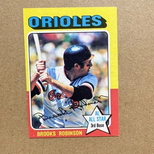 1975 Topps MINI #50 - Brooks Robinson - Picture 1 of 2