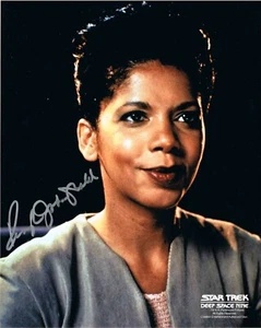 Penny Johnson Jerald signiertes 8x10 Foto. Star Trek Deep Space 9.  Kasidy Yates - Bild 1 von 3