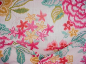 13-3/4Y KRAVET BRAEMORE PANNA WATERCOLOR FLORAL PRINTED LINEN UPHOLSTERY FABRIC - Picture 1 of 4