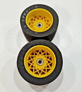 Serpent Quattro rear wheels (rims and tires) Vintage Rc spare parts NEW! - Imagen 1 de 3